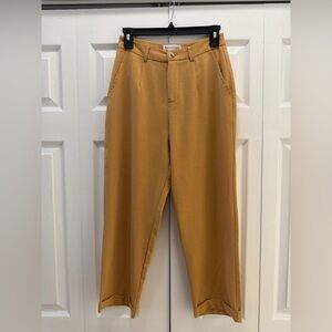 High-waisted Trouser in Mustard